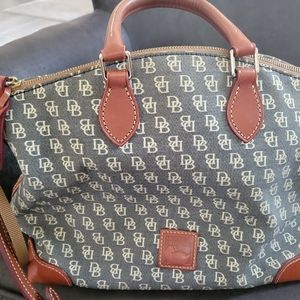 Dooney& Bourke Handbag